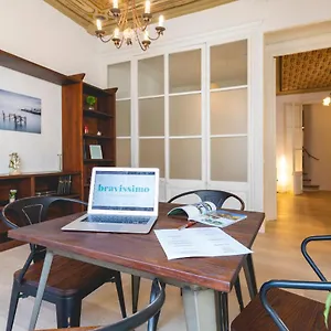 Bravissimo Placa Del Vi, Authentic Historic Apartamento Gerona